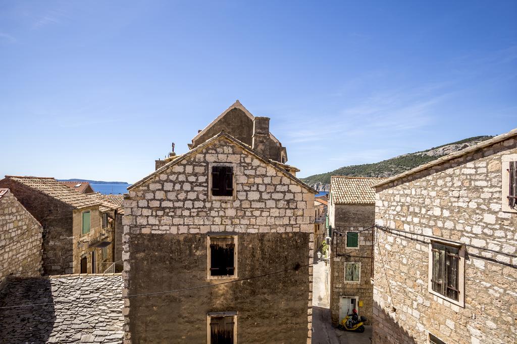 Villa Ines Komiža Екстериор снимка